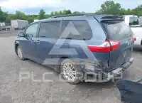 2016 Toyota SIENNA фото