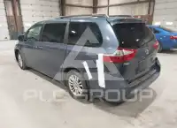 2016 Toyota SIENNA фото