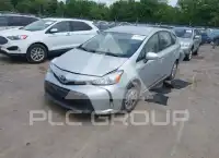 2016 Toyota PRIUS photo