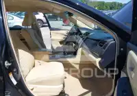 2016 Toyota CAMRY фото