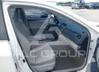 2016 Toyota CAMRY фото