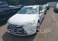 2016 Toyota CAMRY фото