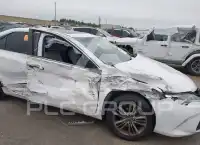 2016 Toyota CAMRY фото