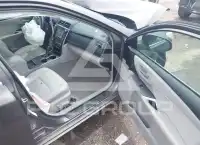 2016 Toyota CAMRY фото