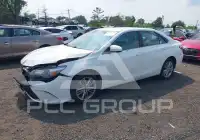 2016 Toyota CAMRY фото