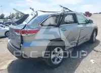 2016 Toyota Highlander фото