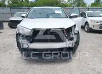 2016 Toyota Highlander photo