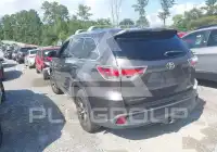 2016 Toyota Highlander фото