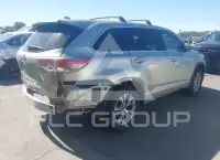 2016 Toyota Highlander фото
