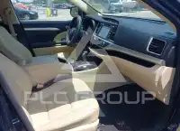 2016 Toyota Highlander фото