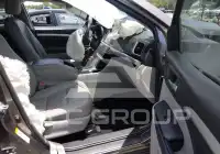 2016 Toyota Highlander photo