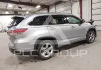 2016 Toyota Highlander фото