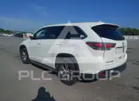 2016 Toyota Highlander photo