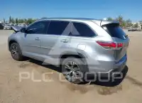 2016 Toyota Highlander фото