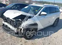 2016 Toyota Highlander фото