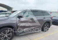 2016 Toyota Highlander фото