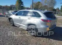 2016 Toyota Highlander фото