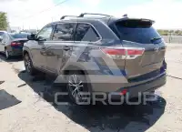 2016 Toyota Highlander фото