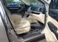 2016 Toyota Highlander фото