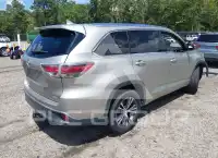2016 Toyota Highlander photo