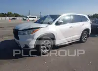 2016 Toyota Highlander photo