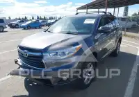 2016 Toyota Highlander photo