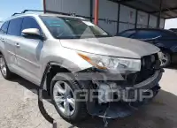 2016 Toyota Highlander фото