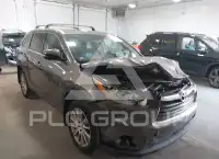 2016 Toyota Highlander photo