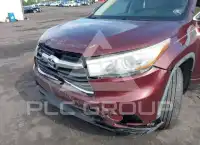 2016 Toyota Highlander photo