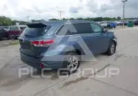 2016 Toyota Highlander photo