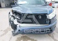 2016 Toyota Highlander photo