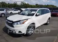 2016 Toyota Highlander фото