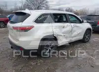 2016 Toyota Highlander фото