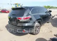 2016 Toyota Highlander фото