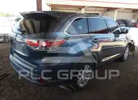 2016 Toyota Highlander photo