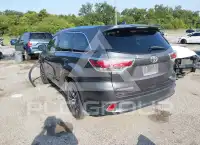 2016 Toyota Highlander фото