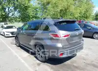 2016 Toyota Highlander фото