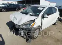 2016 Toyota PRIUS фото