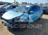 2016 Toyota PRIUS фото