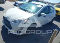 2016 Toyota PRIUS photo