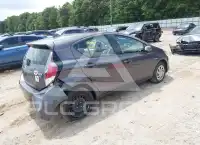 2016 Toyota PRIUS фото