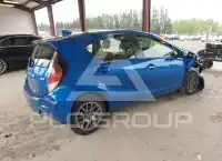 2016 Toyota PRIUS фото