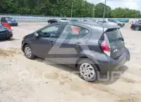 2016 Toyota PRIUS фото
