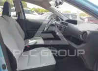 2016 Toyota PRIUS фото