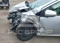 2016 Toyota PRIUS фото