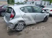 2016 Toyota PRIUS фото