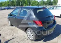 2016 Toyota YARIS фото