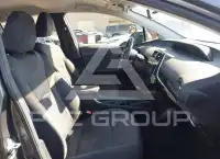 2016 Toyota PRIUS фото