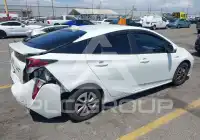 2016 Toyota PRIUS фото