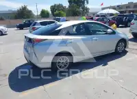 2016 Toyota PRIUS photo